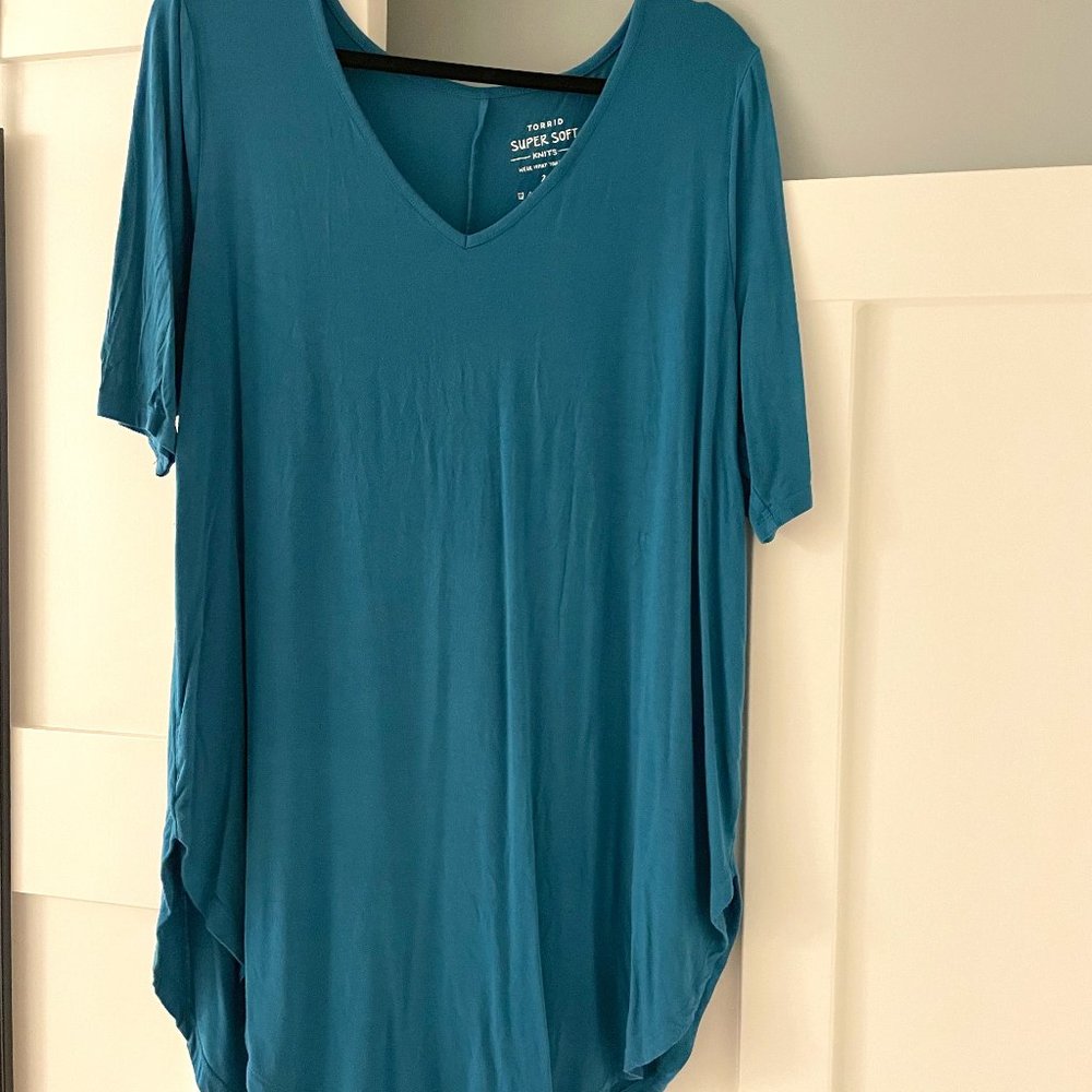 Torrid - Super Soft Favorite Tunic - Size 2